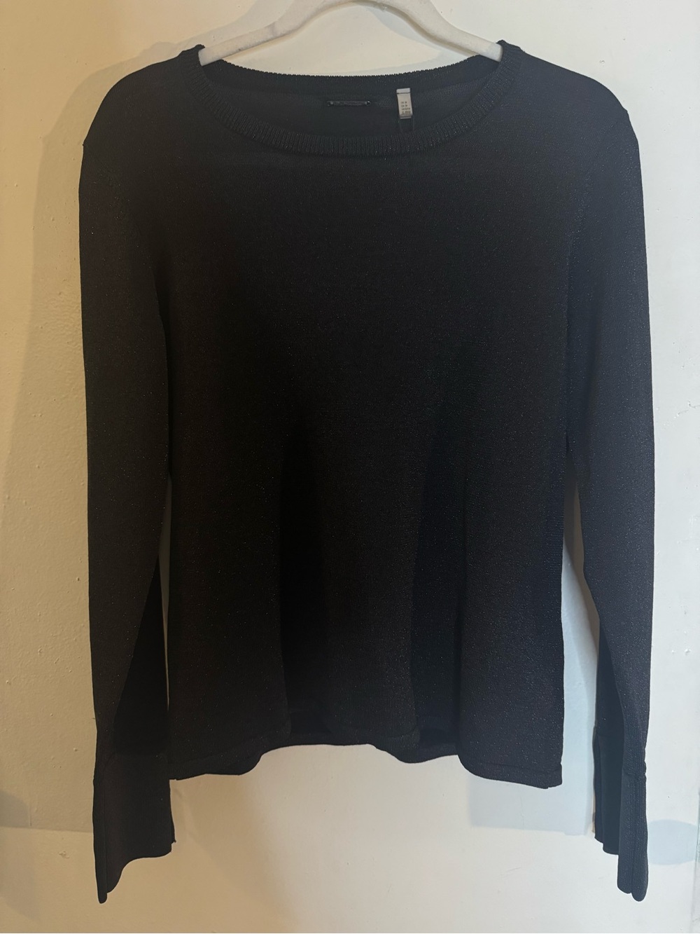 NWT Elie Tahari Black Long-Sleeve Crewneck Sweater